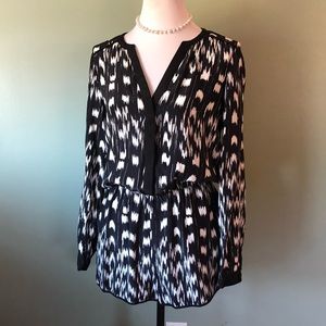 Parker Black & White romper long sleeve w shorts